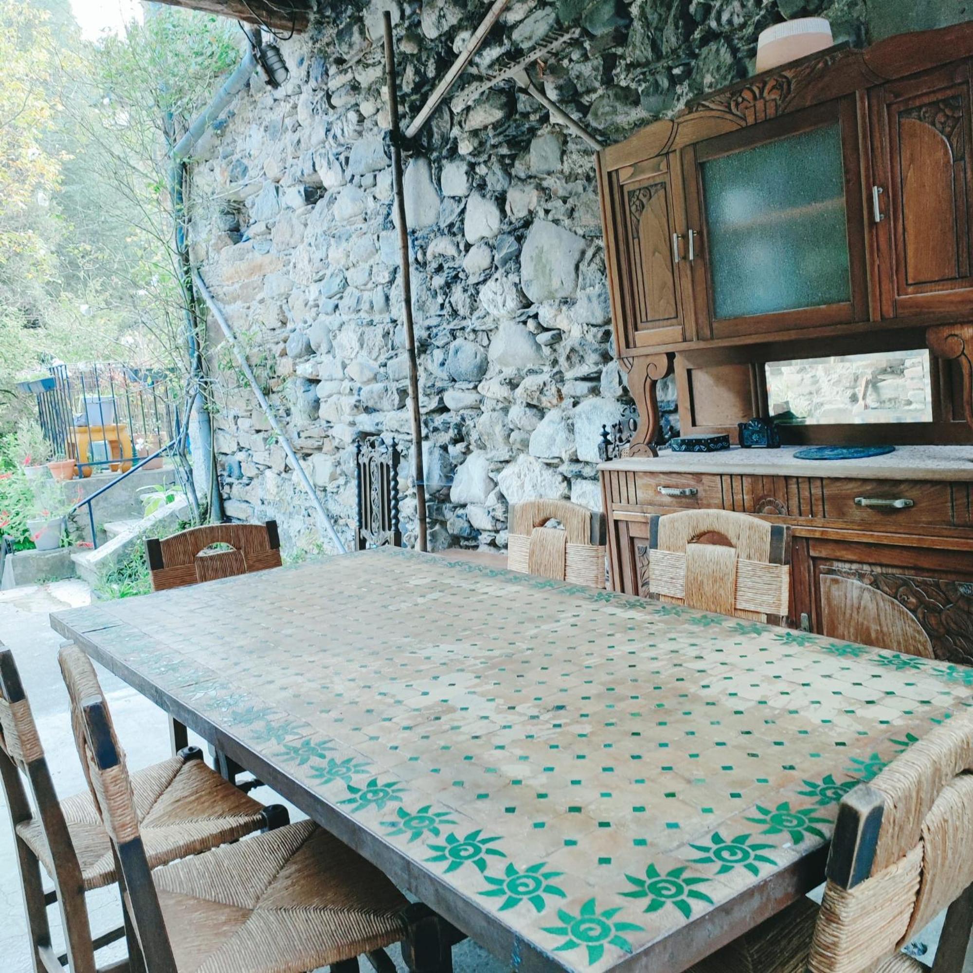 Gite Et Jardin En Bord De Riviere Saumane Luaran gambar